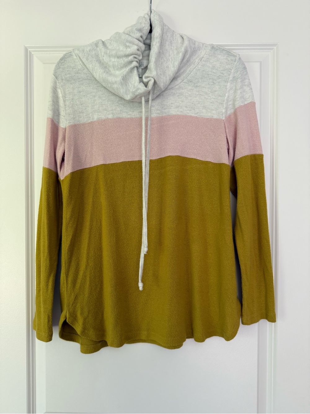 Market & Spruce Soft Cream Knit Pullover